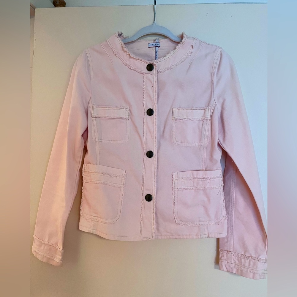 Max &Co pale pink collarless jean jacket with patch pockets